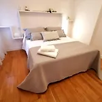 Vicario Apartament *